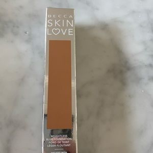 Brand New, Becca Skin Love weightless foundation in Cafe